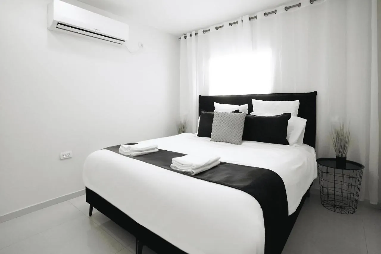 Yalarent Villa Enorma With Private Pool Eilat 0*,  Israel